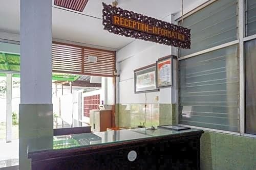 Семаранг: KoolKost Syariah @ Wisma Fastabiq (Minimun Stay 6 Nights)