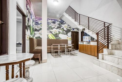 Джакарта: OYO 188 Wisma Nely Murni Guesthouse