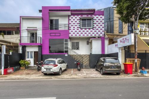 Джакарта: OYO 188 Wisma Nely Murni Guesthouse