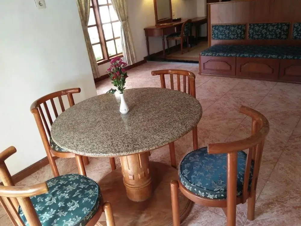 Берастаги: Sinabung Resort Hotel