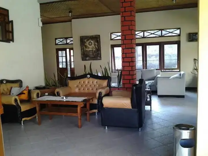 Сизаруа: Taman Aer Hotel
