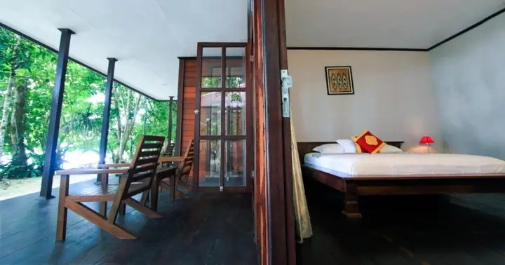 Вагете: Waiwo Dive Resort