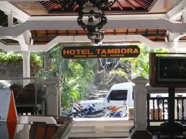 Сумбава-Бесар: Tambora Hotel