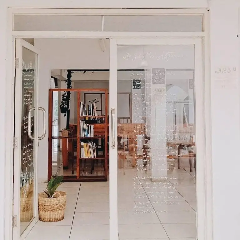 Диэнь Кулон: Tani Jiwo Hostel