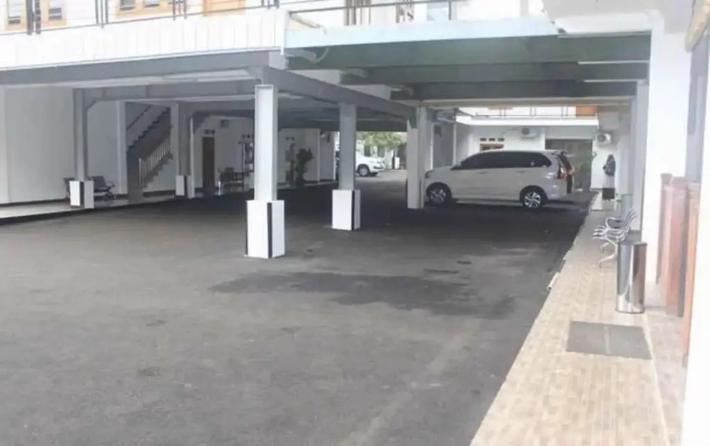 Чианджур: Bydiel Hotel