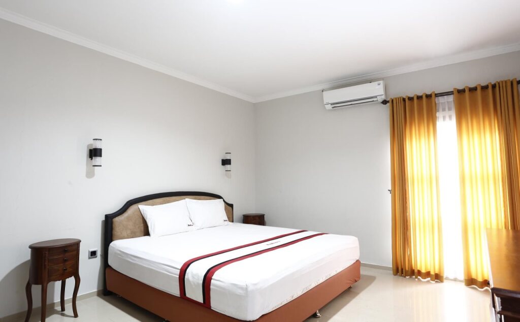 Депок: RedDoorz Plus near Adisucipto Airport 2