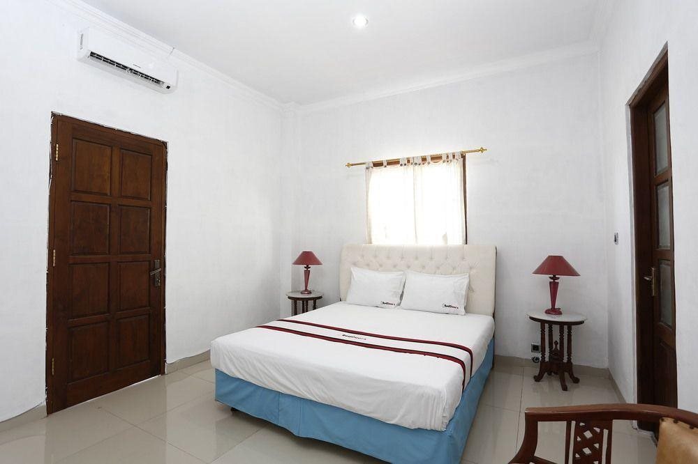 Слеман: Cassa Mia Guest House by RedDoorz Plus