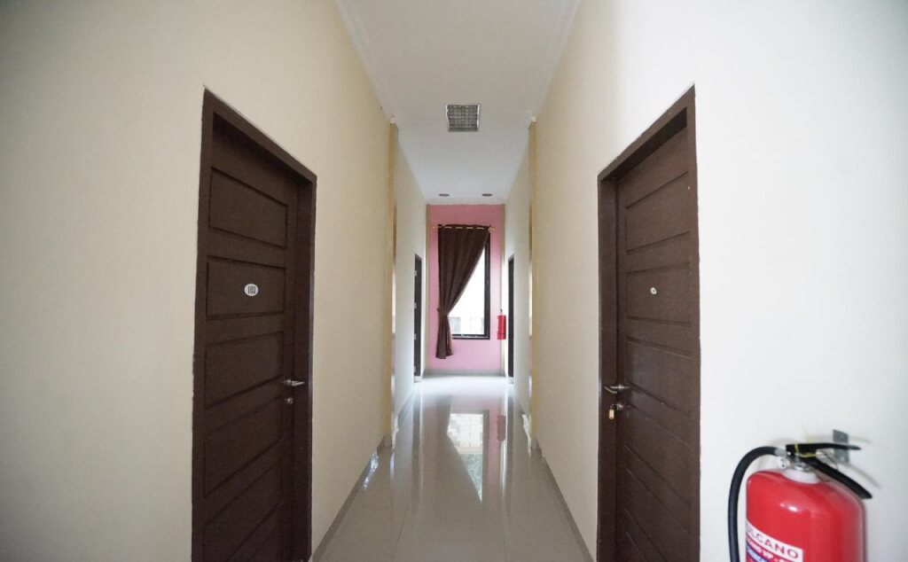 Палембанг: Guest House Dempo Jakabaring by Oyo Rooms