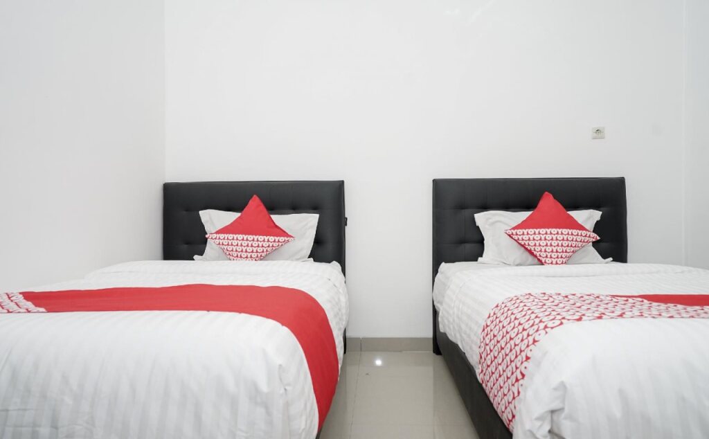 Палембанг: Guest House Dempo Jakabaring by Oyo Rooms
