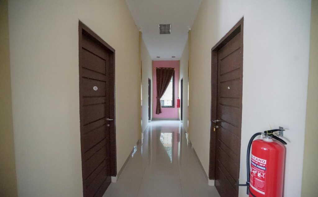 Палембанг: Guest House Dempo Jakabaring by Oyo Rooms