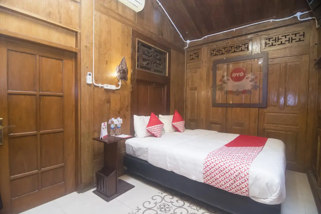 Ngaglik: OYO 300 Kampoeng Joglo