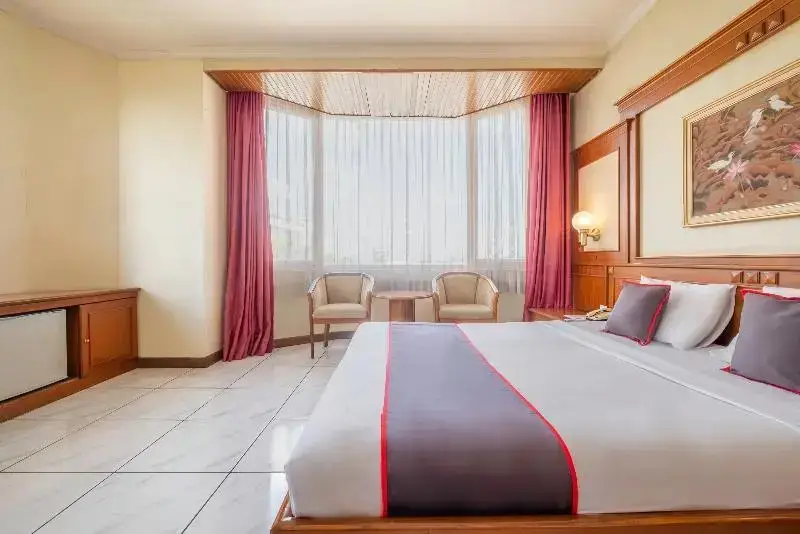 Бандунг: Baltika Hotel by OYO Rooms