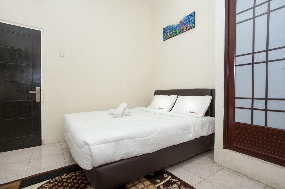 Сурабая: Sky Inn Syariah Mastrip 1 Surabaya by Reddoorz