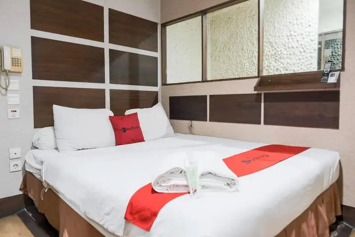 Чикаранг: RedDoorz near Waterboom Lippo Cikarang