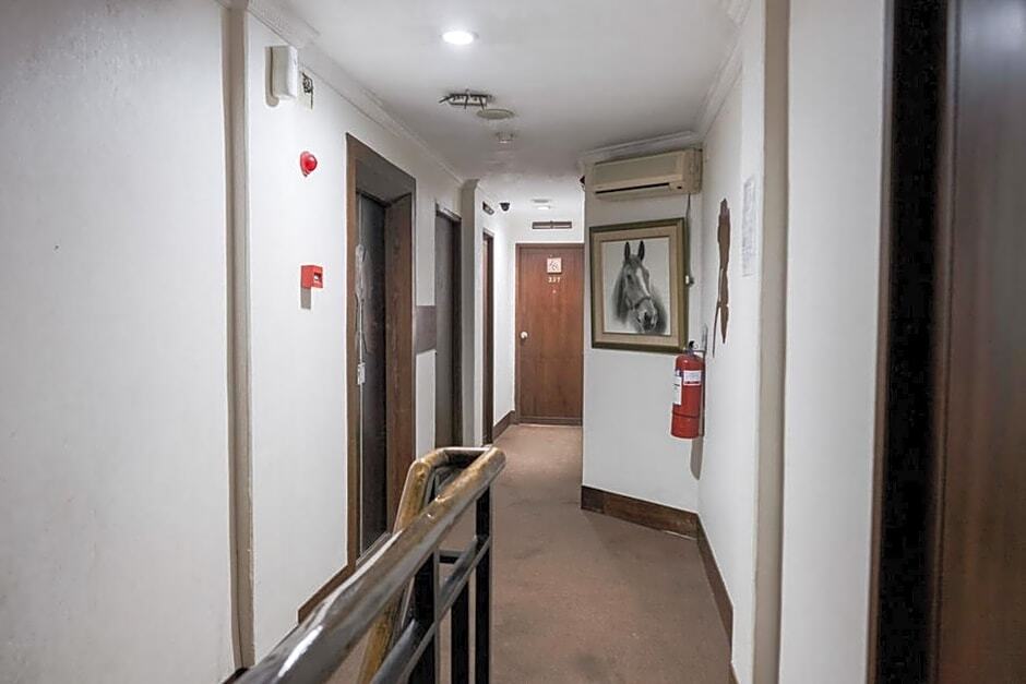 Чикаранг: RedDoorz near Waterboom Lippo Cikarang