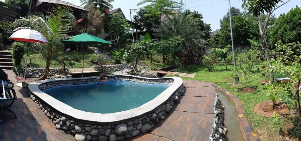 Сукарайя: Villa Kebun Akung