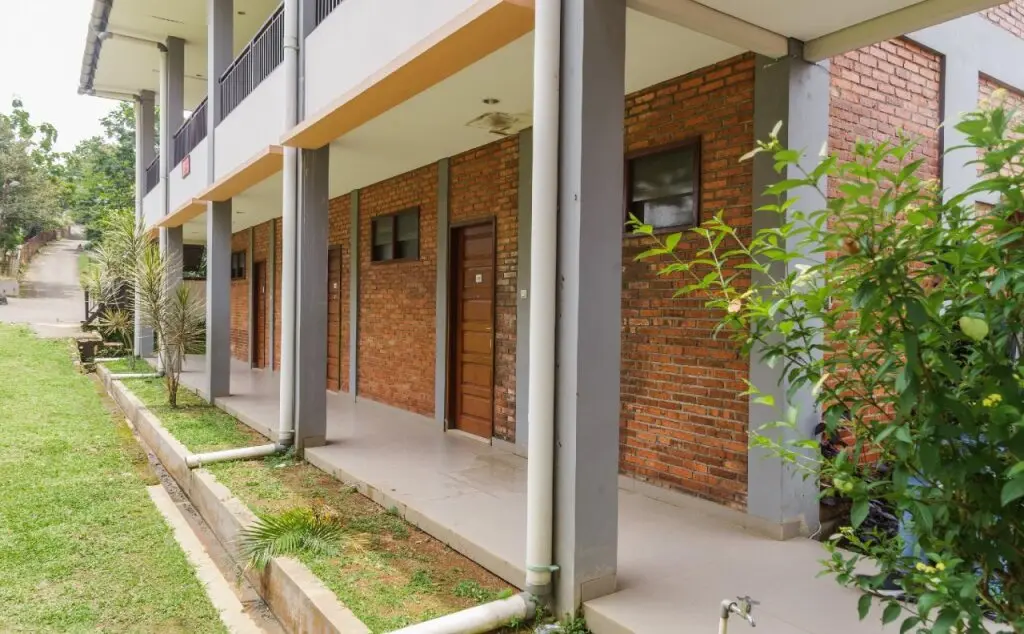 Сукарайя: RedDoorz Plus @ Megamendung Puncak Bogor 2