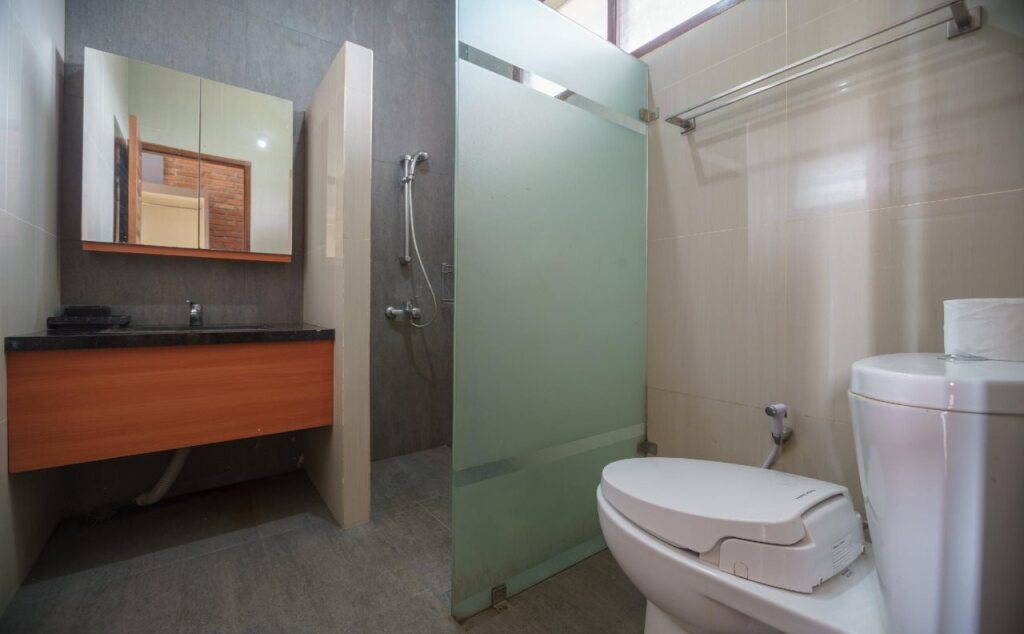 Сукарайя: RedDoorz Plus @ Megamendung Puncak Bogor 2