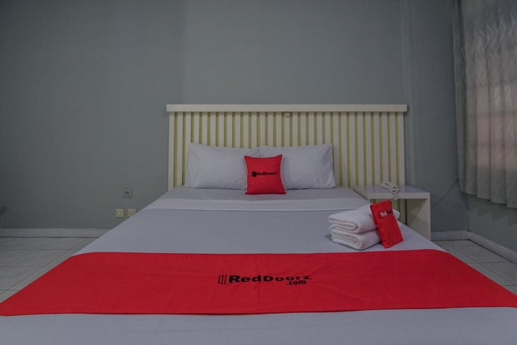 Паромпонг: Juvante Hotel And Restaurant By RedDoorz