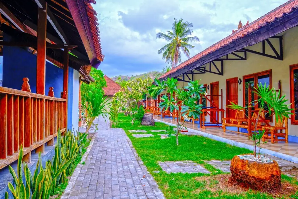 Кута: Surfers Inn Lombok by OYO Rooms