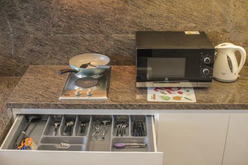 Сурабая: Luxury Penthouse The Peak Residence Surabaya