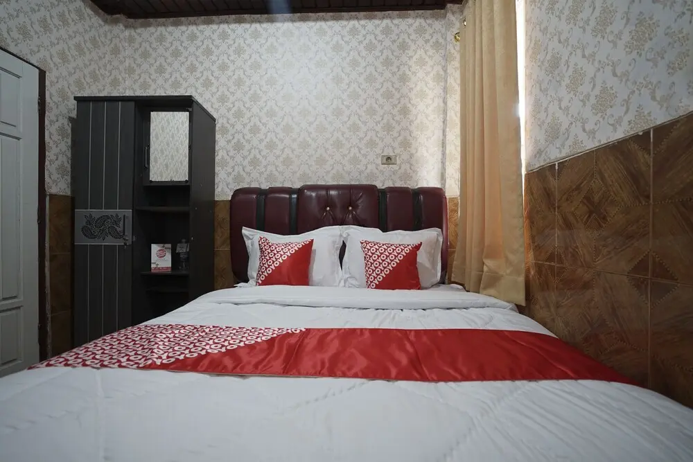 Лубуклингау: Hotel Silampari by OYO Rooms