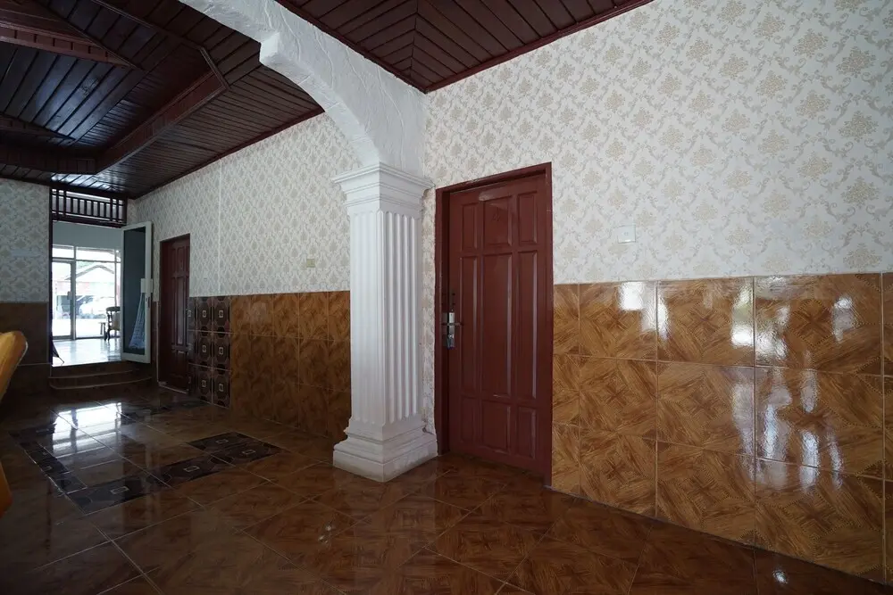 Лубуклингау: Hotel Silampari by OYO Rooms