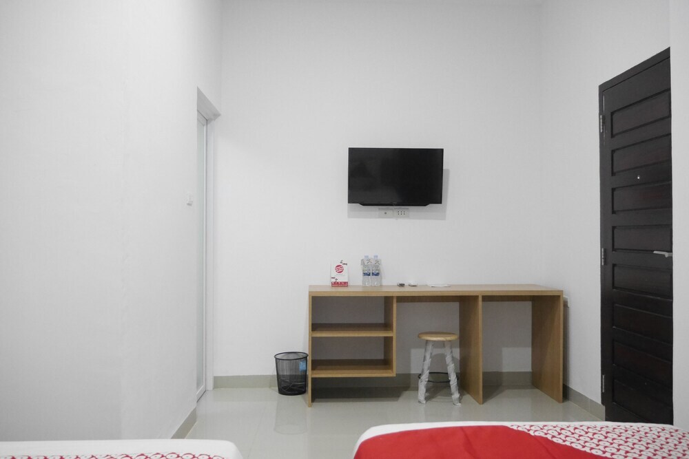 Белитунг: Audi Inn Hotel by Oyo Rooms