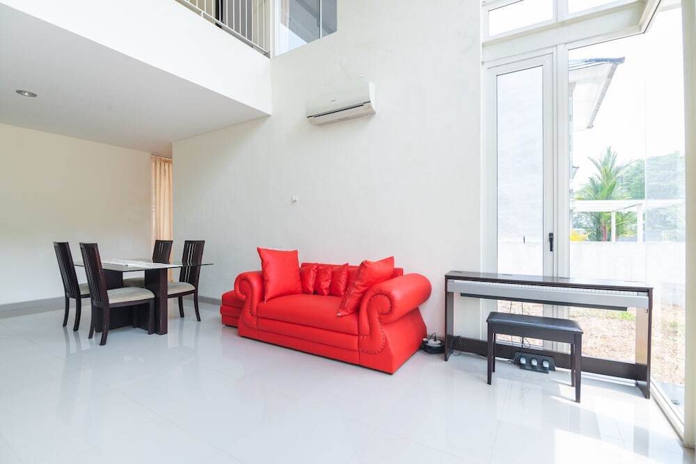 Приген: Taman Dayu Villa Golf View by OYO Rooms
