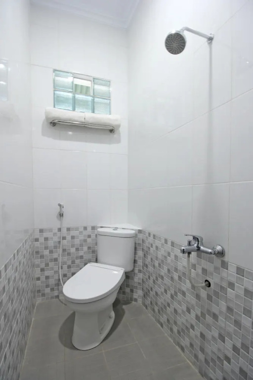 Бангунтапан: Omah Gedongkuning Syariah Homestay by OYO Rooms