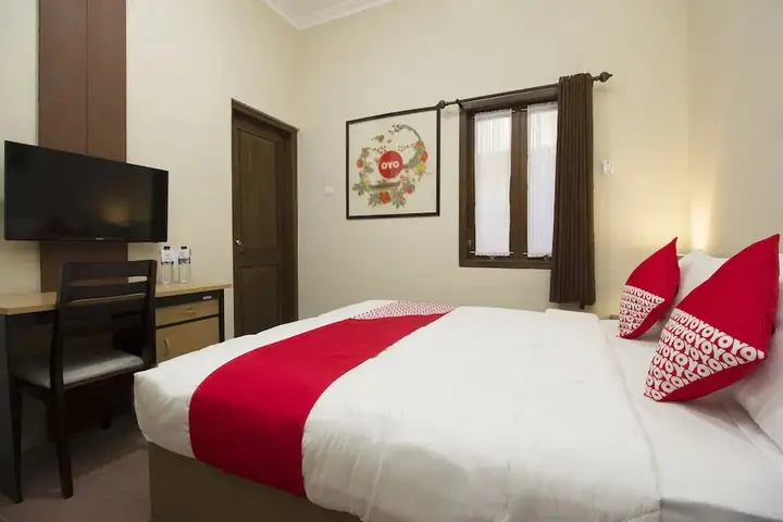 Бангунтапан: Omah Gedongkuning Syariah Homestay by OYO Rooms