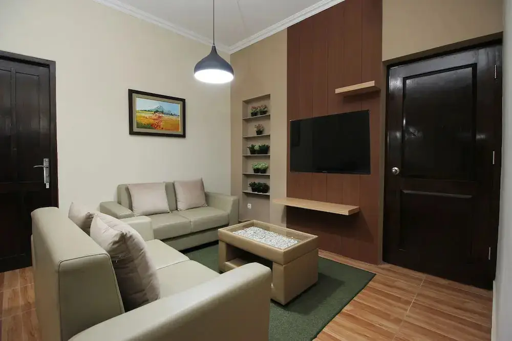 Бангунтапан: Omah Gedongkuning Syariah Homestay by OYO Rooms