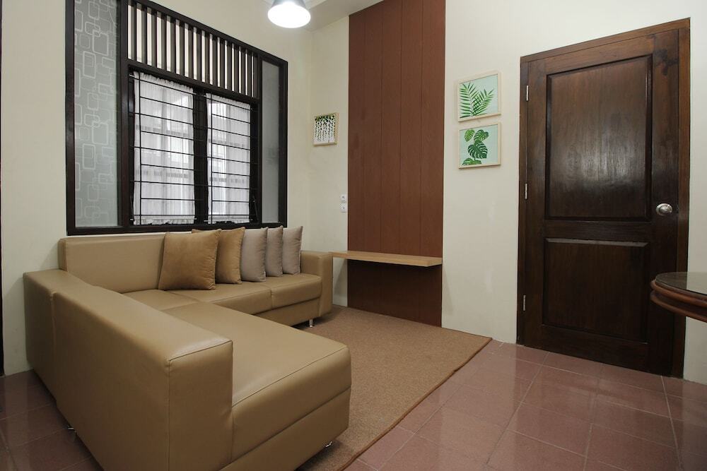 Бангунтапан: Omah Gedongkuning Syariah Homestay by OYO Rooms