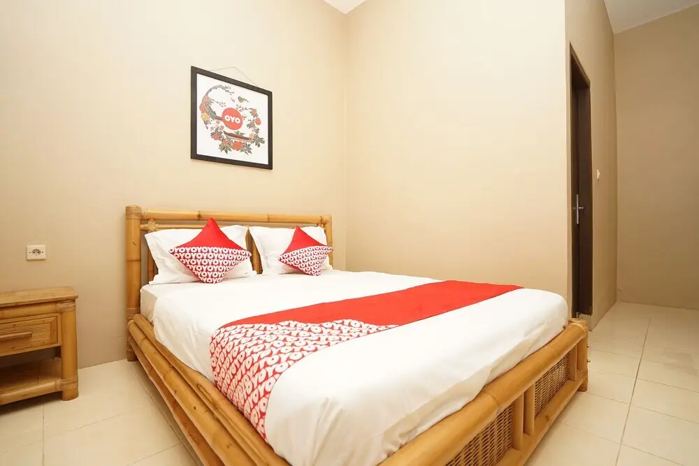Проболинго: Kampoeng Kita Hotel by Oyo Rooms
