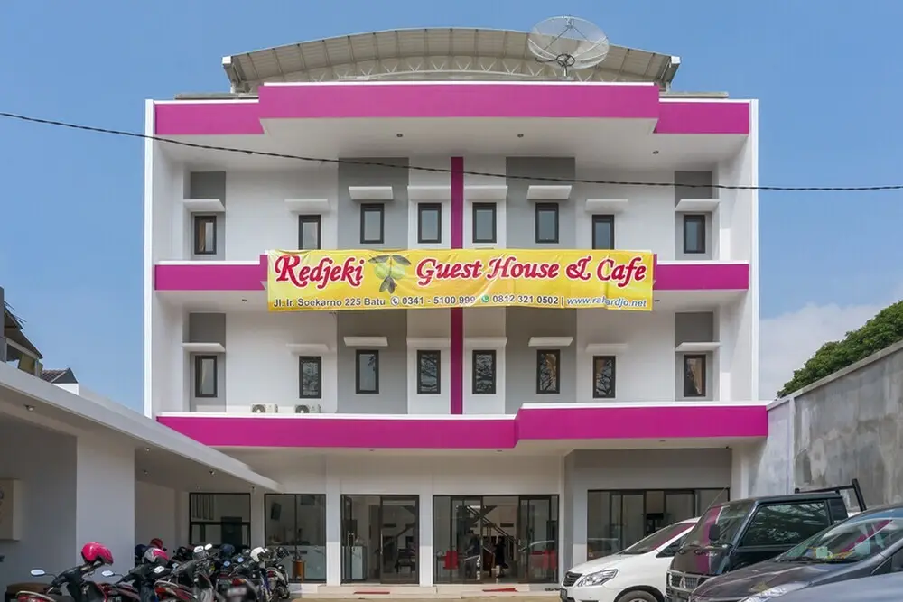 Бату: Redjeki Guesthouse by RedDoorz