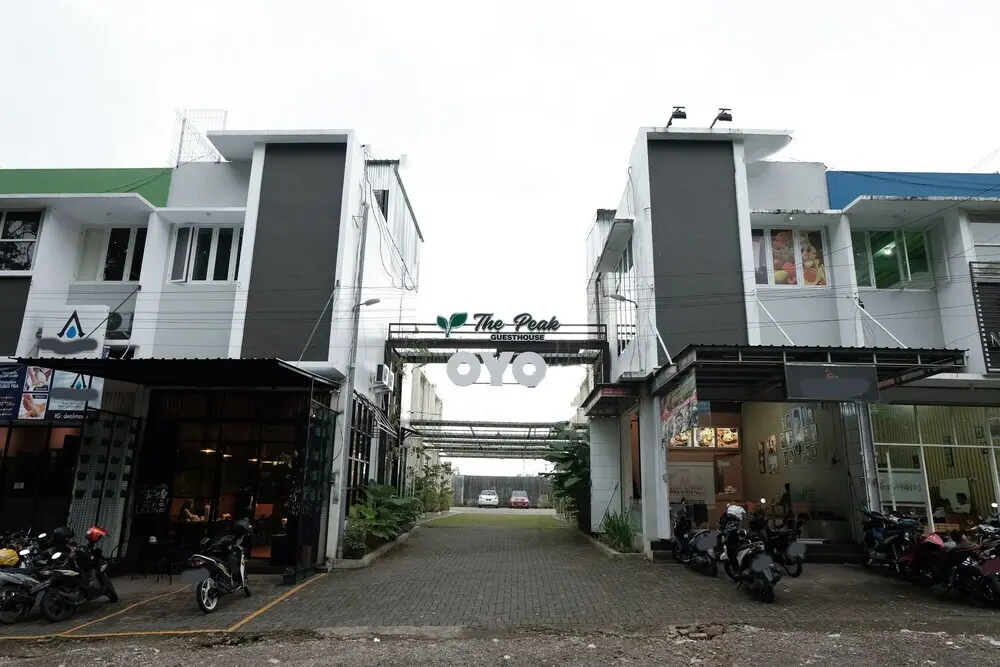 Джембер: The Peak Guest House Syariah by Oyo Rooms