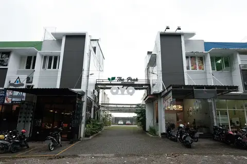 The Peak Guest House Syariah by Oyo Rooms — фото 1