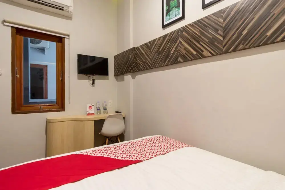Медан: Aljadid Guest House Syariah by OYO Rooms