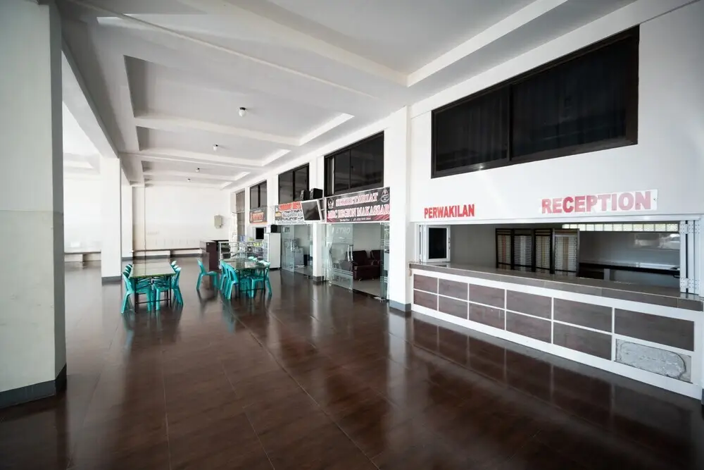 Макассар: OYO Flagship 91534 Wisma Metro Permai