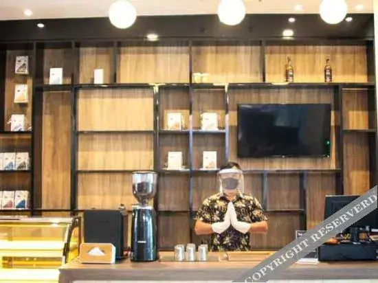 Сурабая: The Life Styles Hotel Surabaya