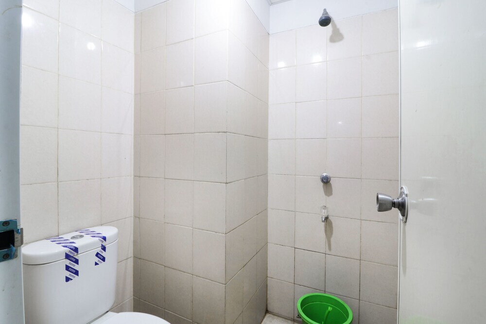 Южный Тангеранг: Apartment Serpong Greenview By Salam Property