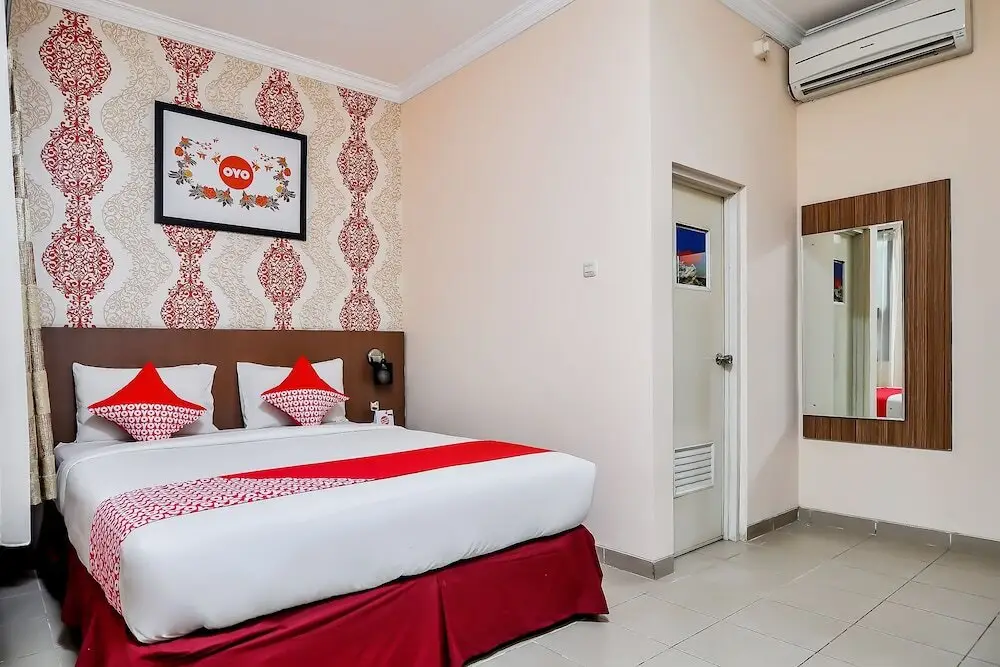 Паданг: D'Dhave Hotel by Oyo Rooms