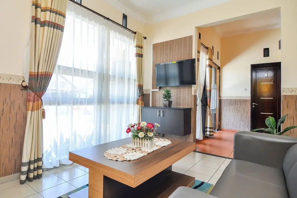 Паданг: D'Dhave Hotel by Oyo Rooms