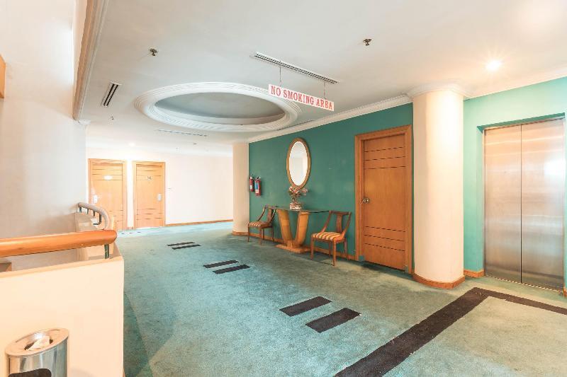 Джакарта: Hotel Bulevar by OYO Rooms