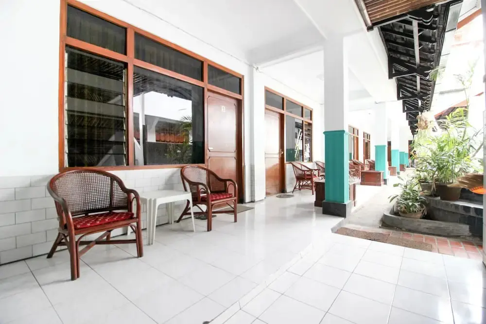Джокьякарта: Hotel Bintang Agung Yogyakarta By RedDoorz