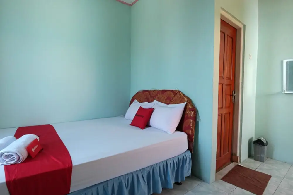 Купанг: Winslow Hotel by RedDoorz