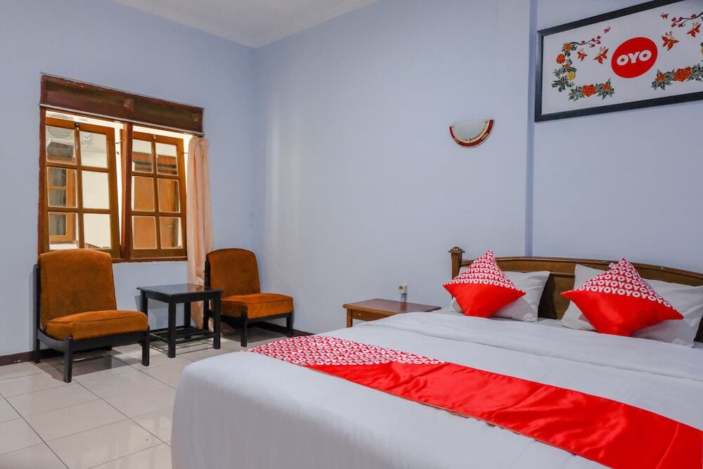 Маланг: Hotel Nugraha By OYO Rooms