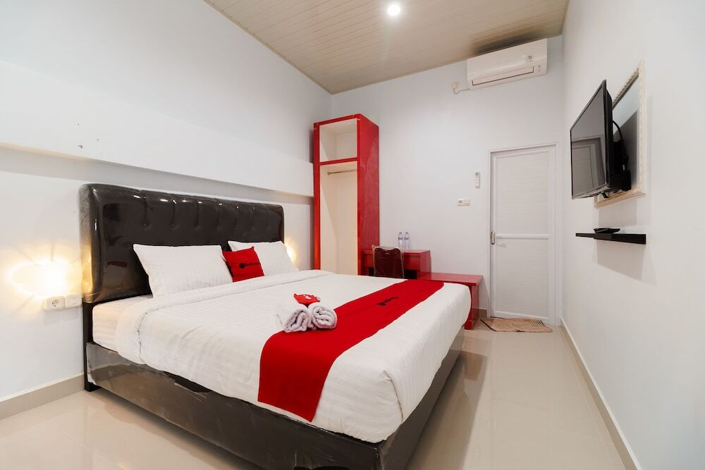 Палембанг: Awan Kost by Reddoorz