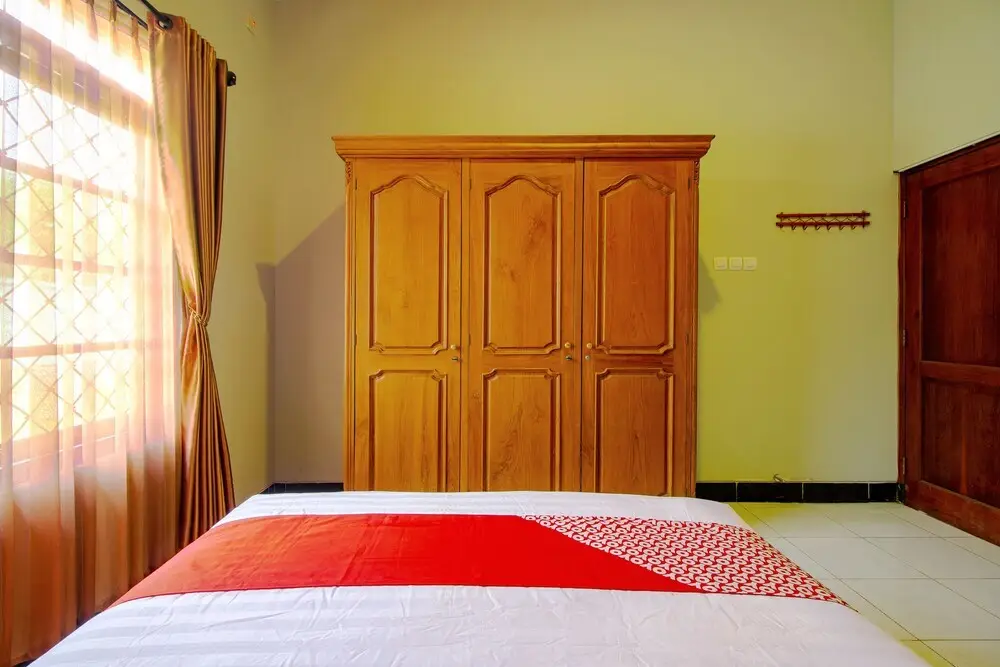 Депок: The Doctor'S Guest House by Oyo Rooms