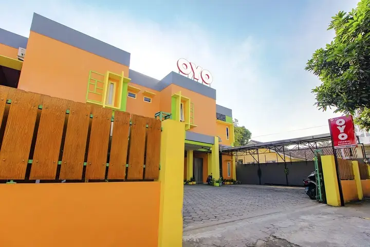 Депок: Paramon Mancasan by OYO Rooms